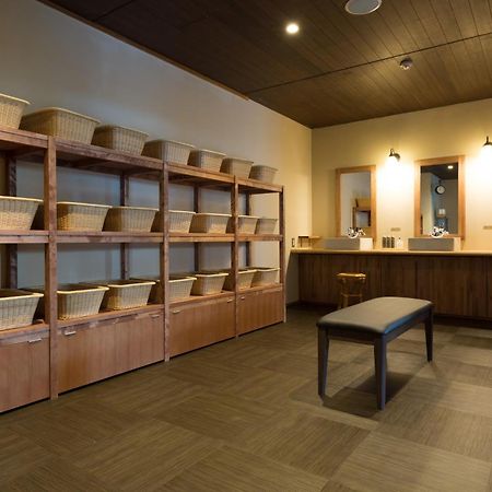 Hokuriku Yamashiro Onsen Hotel Kikyou Кага Экстерьер фото