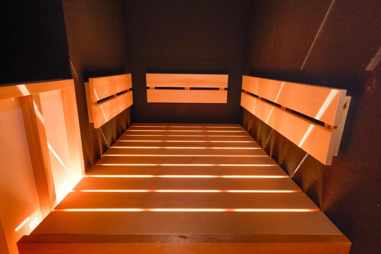 Hokuriku Yamashiro Onsen Hotel Kikyou Кага Экстерьер фото