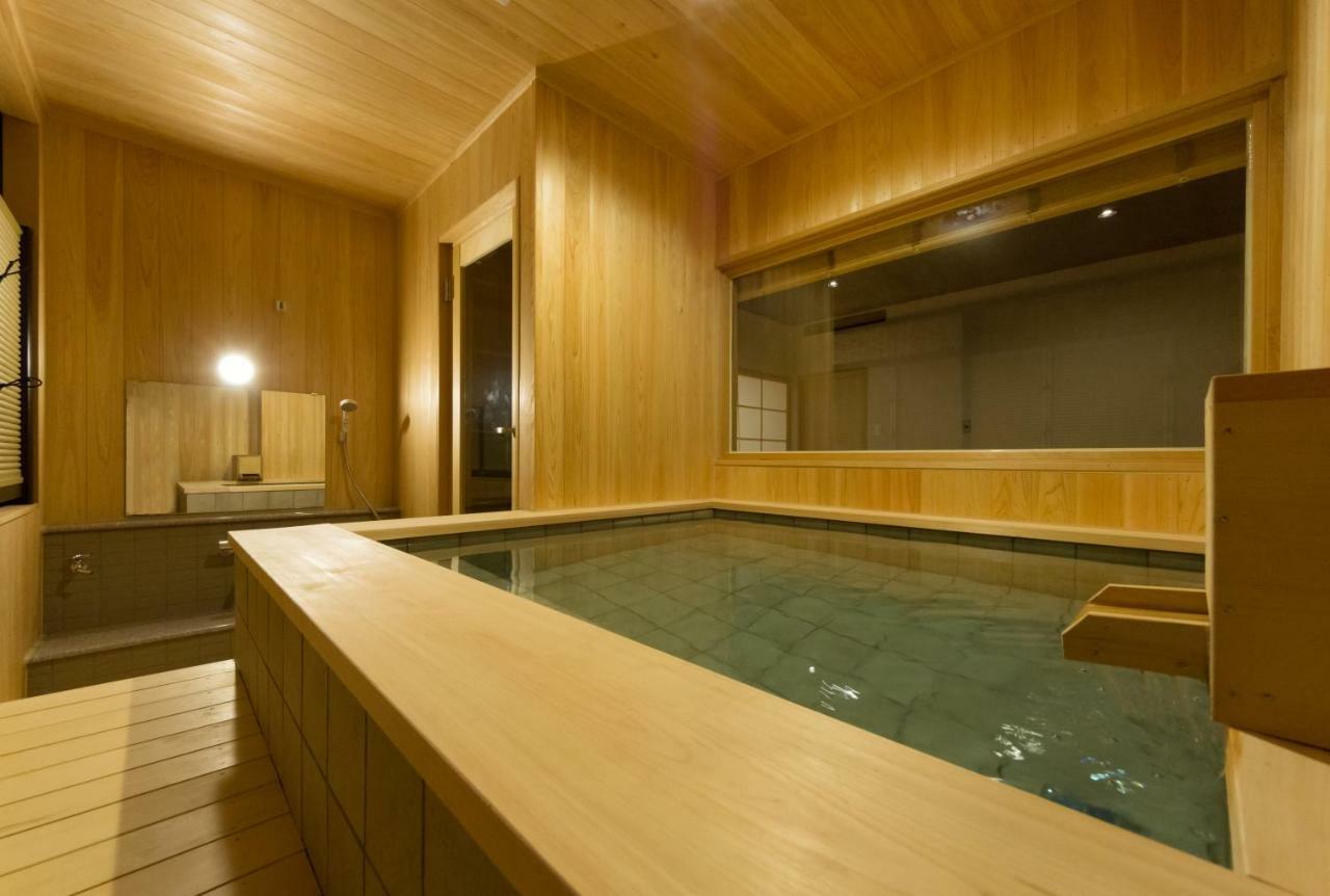 Hokuriku Yamashiro Onsen Hotel Kikyou Кага Экстерьер фото